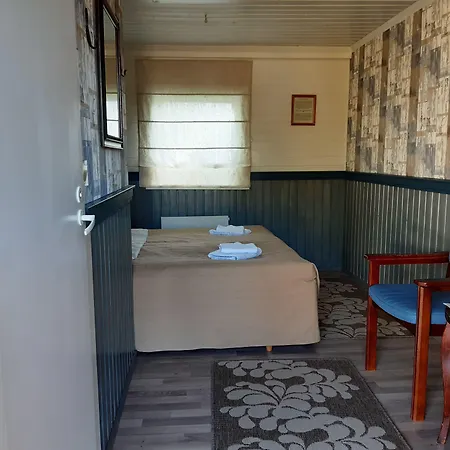 Merenkurkun Majatalo فندق *