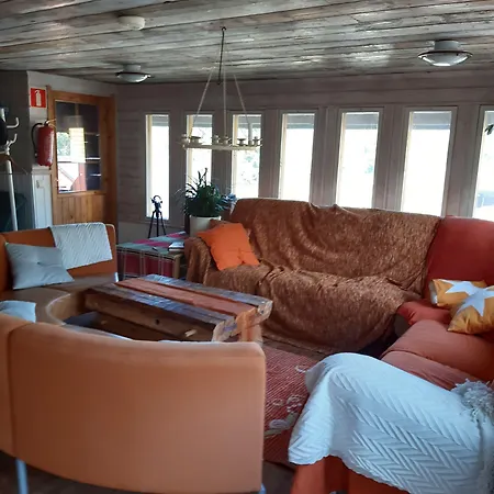 Merenkurkun Majatalo فندق *